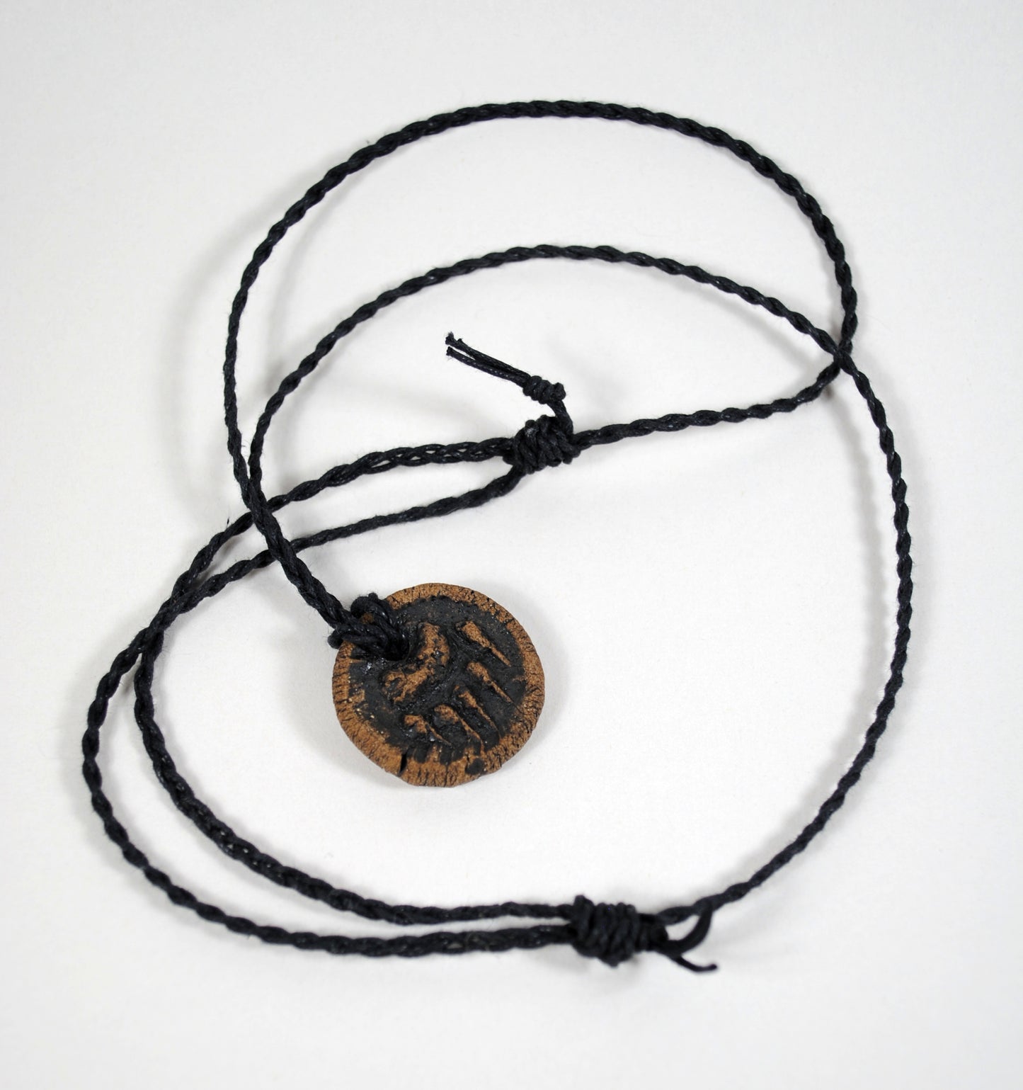 Handmade Sliding Knot Waxed Cotton Necklace (black)