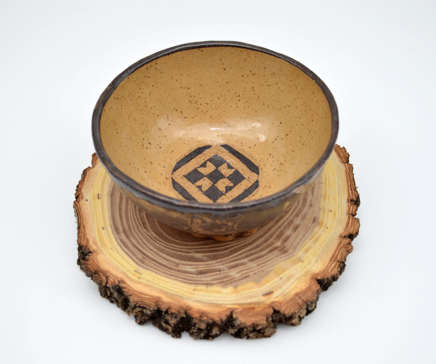 Walking Wolf Quilt Bowl